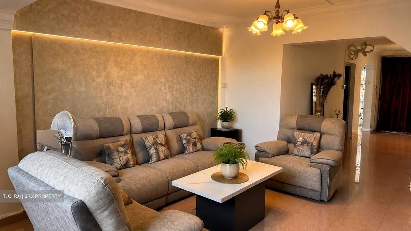 Blk 401 Hougang Avenue 10 (Hougang), HDB Executive #607489531